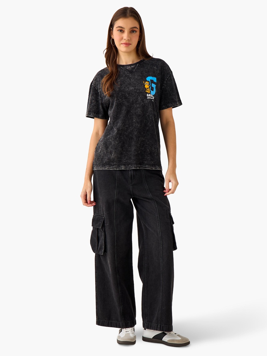 Relaxed Fit Cotton Washed T-Shirt with Garfield Applique