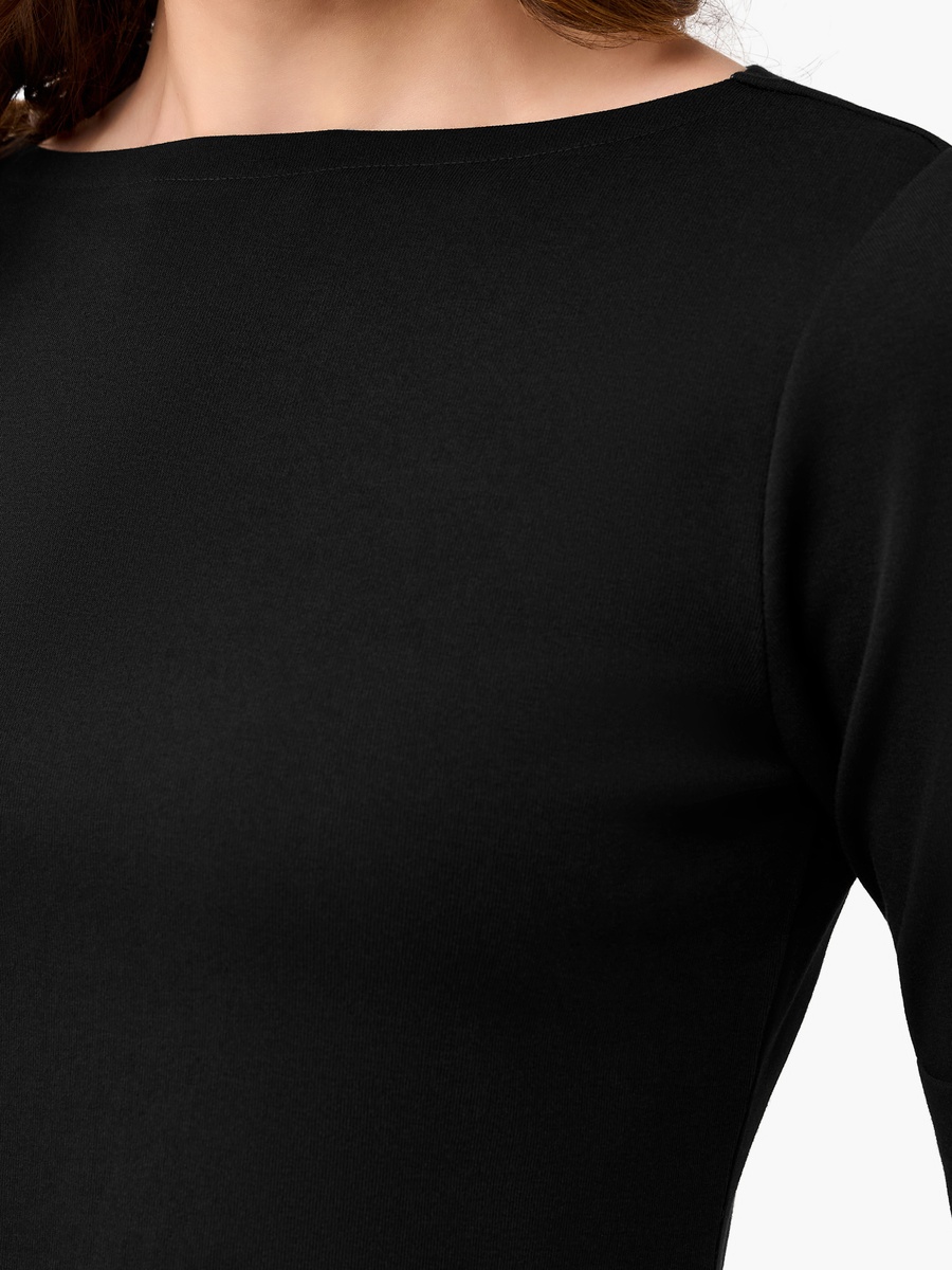 Regular Fit T-Shirt with Boat Neck