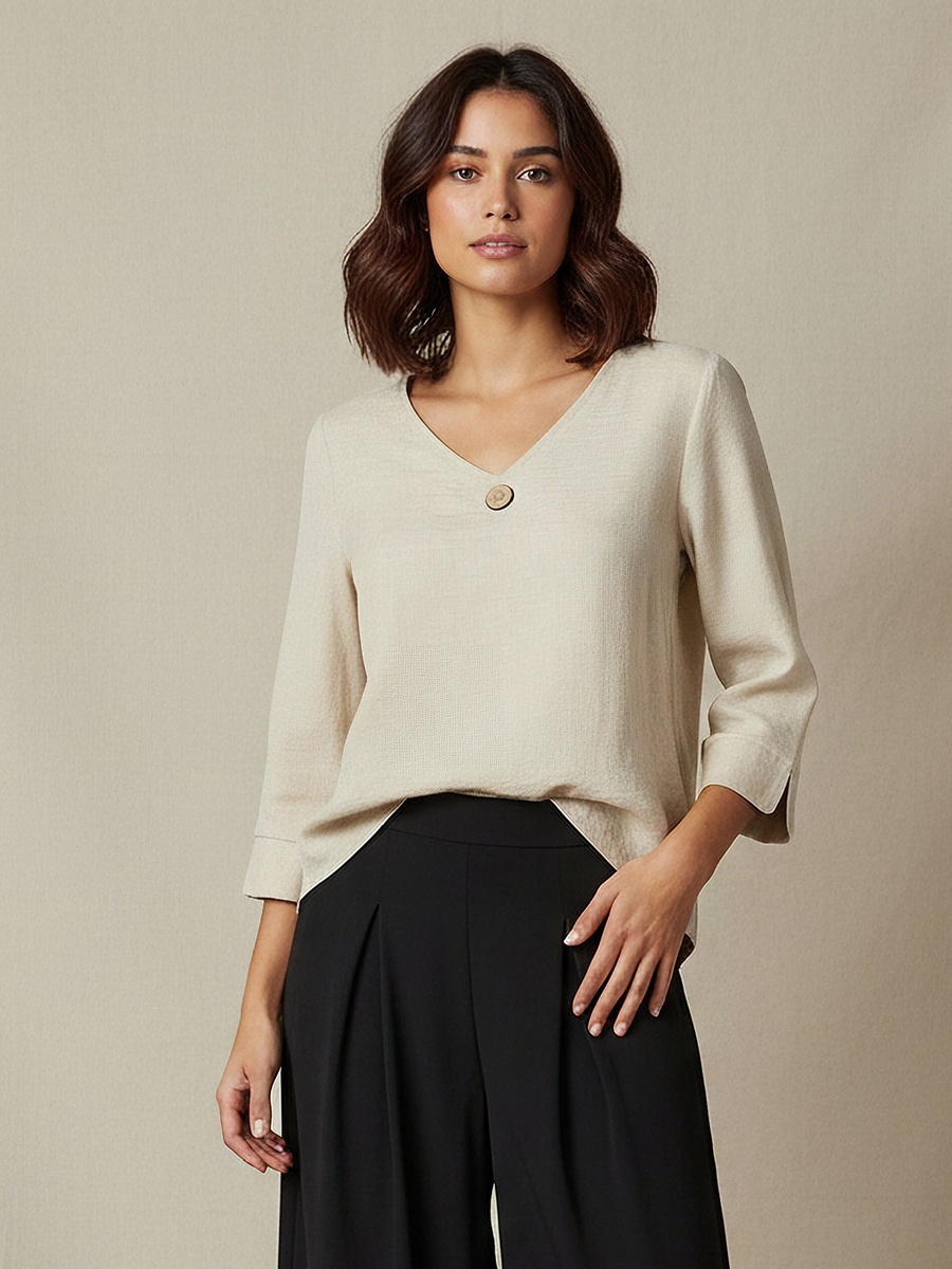 Button Applique Top with V Neck