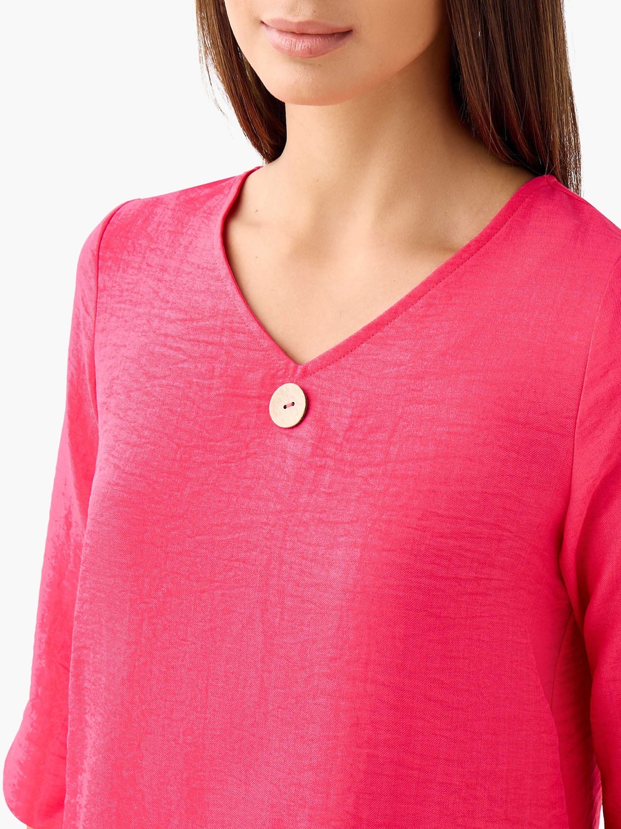 Button Applique Top with V Neck