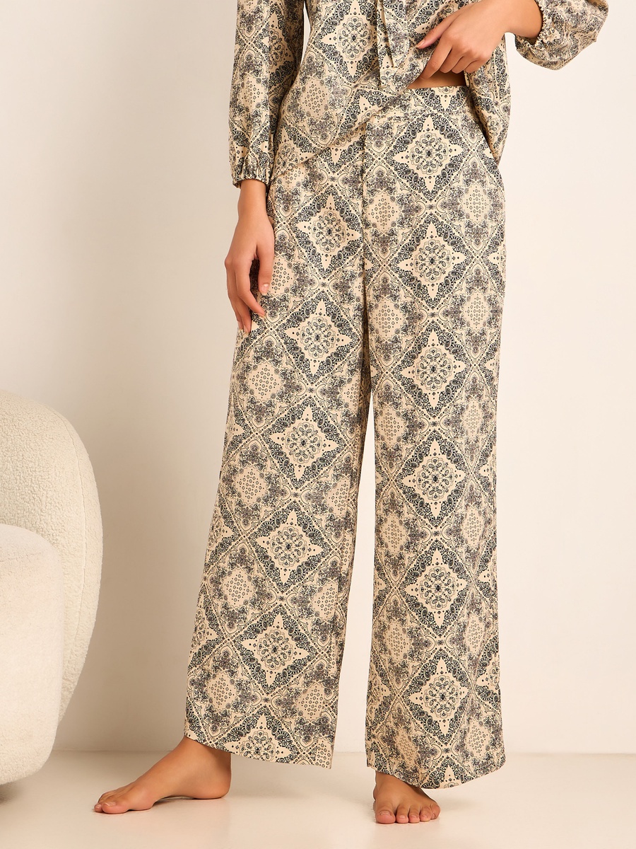 Pyjama Set with Top and Pants
