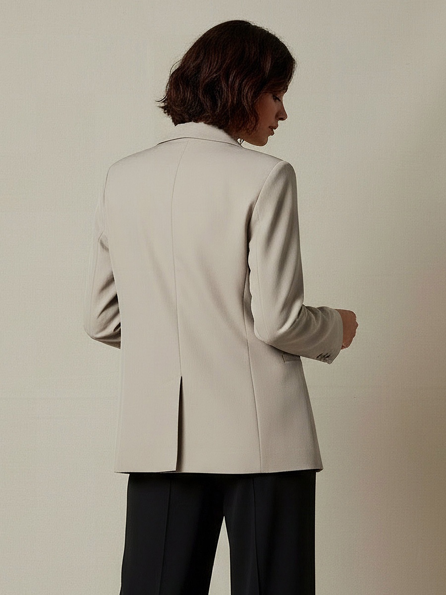 بليزر تويل بإغلاق أزرار وقصة عادية