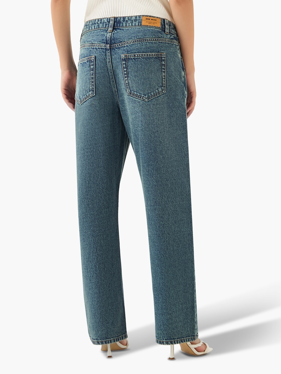 Women Straight Fit Mid-Rise Jeans