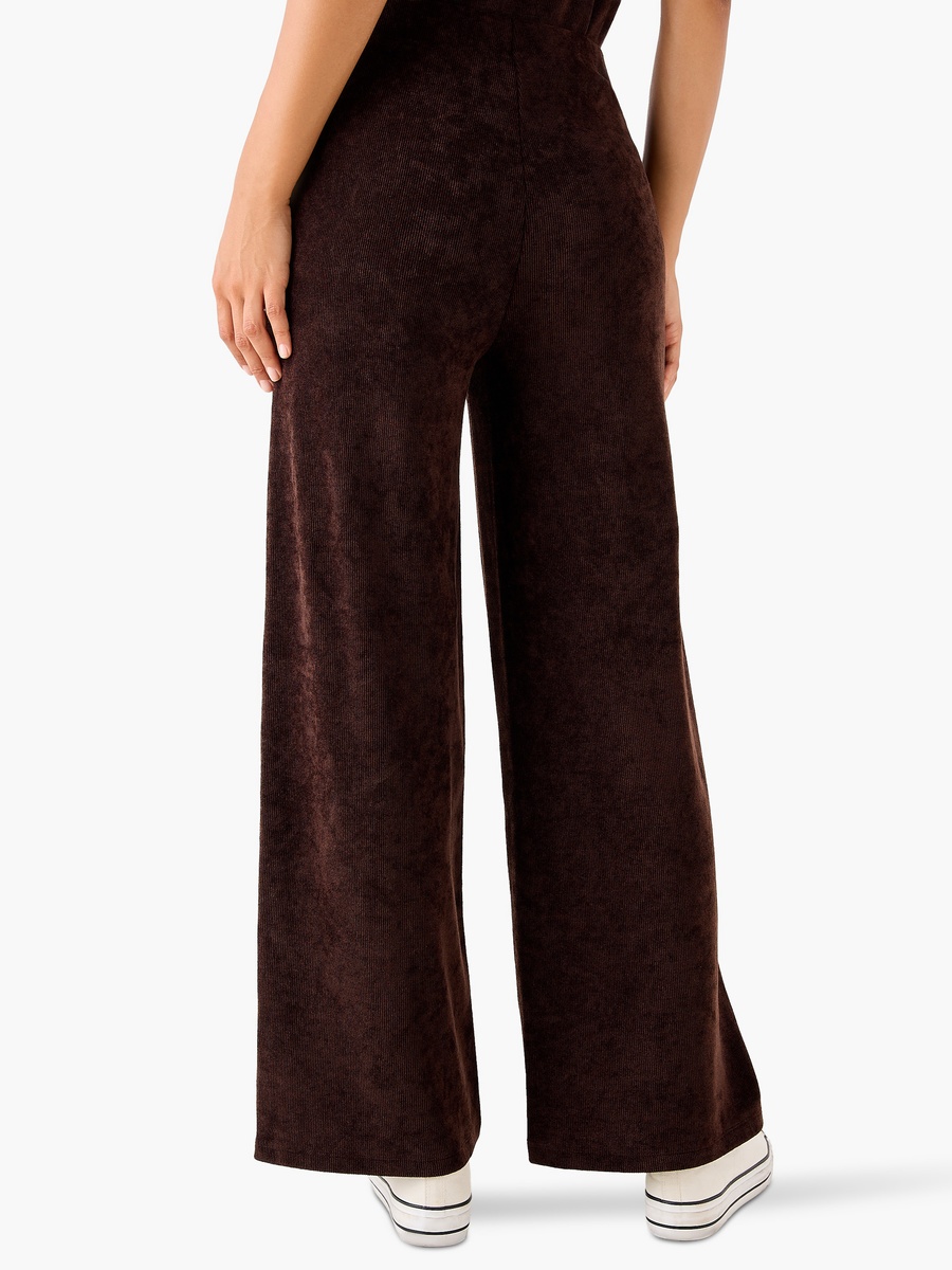 Regular Fit Mid-Rise Wide Leg Joggers with Tipping Detail