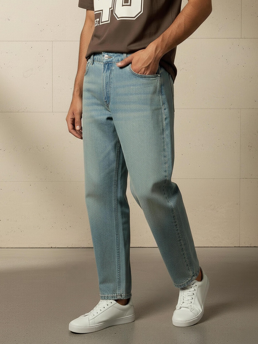 Men Relaxed Fit Jeans