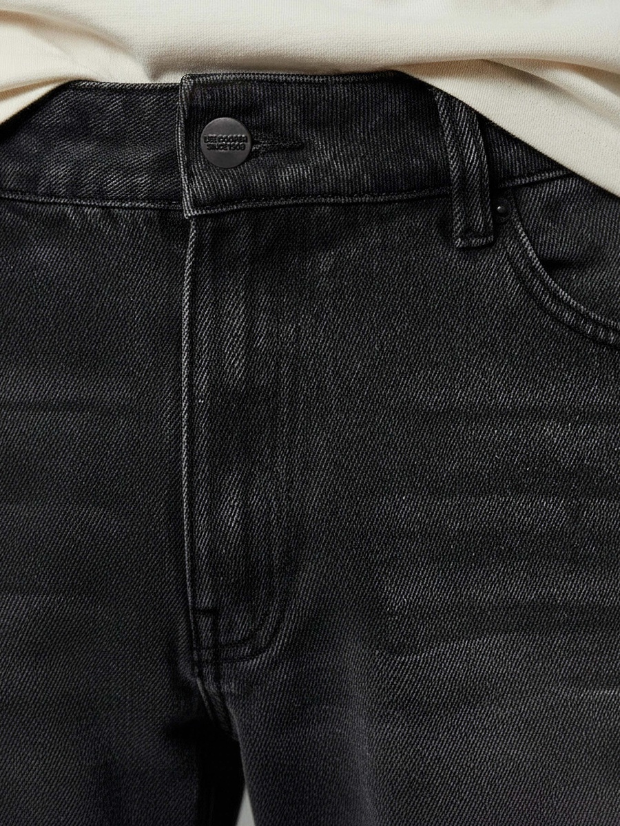 Men Relaxed Fit Jeans