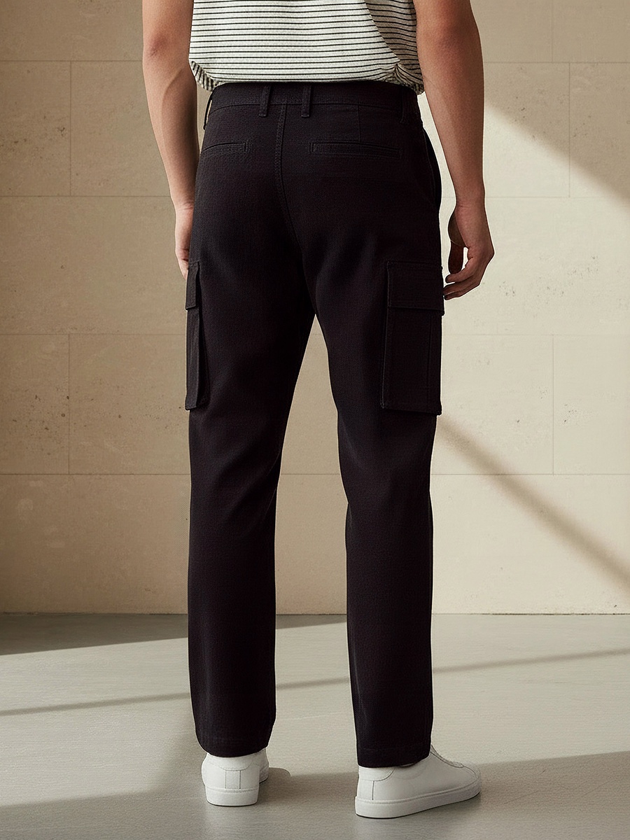 Men Regular Fit Twill Cargo Trousers