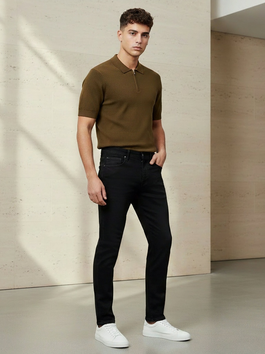 Men Tapered Fit Flexi Waist Jeans