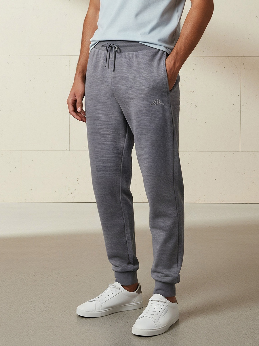 Men Regular Fit Joggers with Drawstring Waist