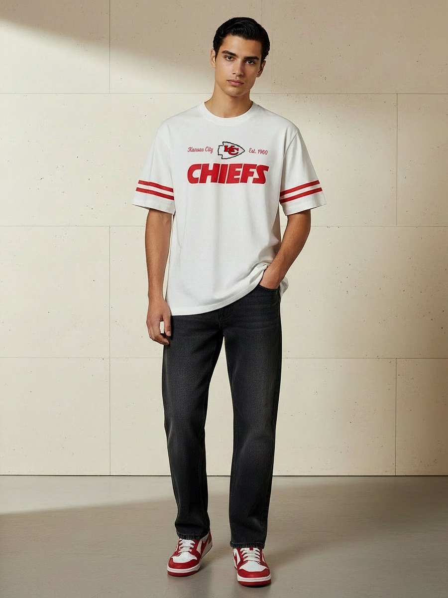 Men Regular Fit Crew Neck Short Sleeve Kansas City Chiefs Print T-Shirt