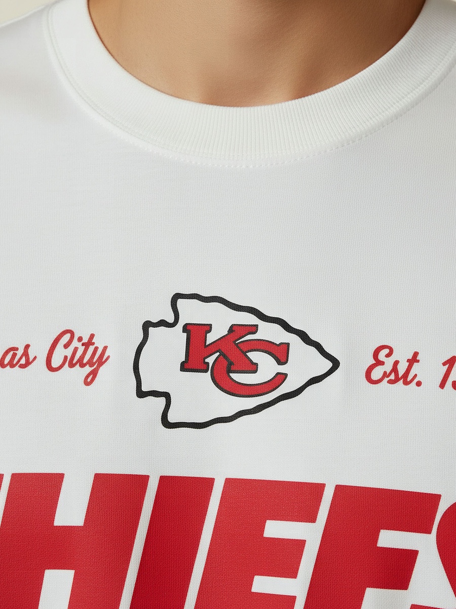 Men Regular Fit Crew Neck Short Sleeve Kansas City Chiefs Print T-Shirt