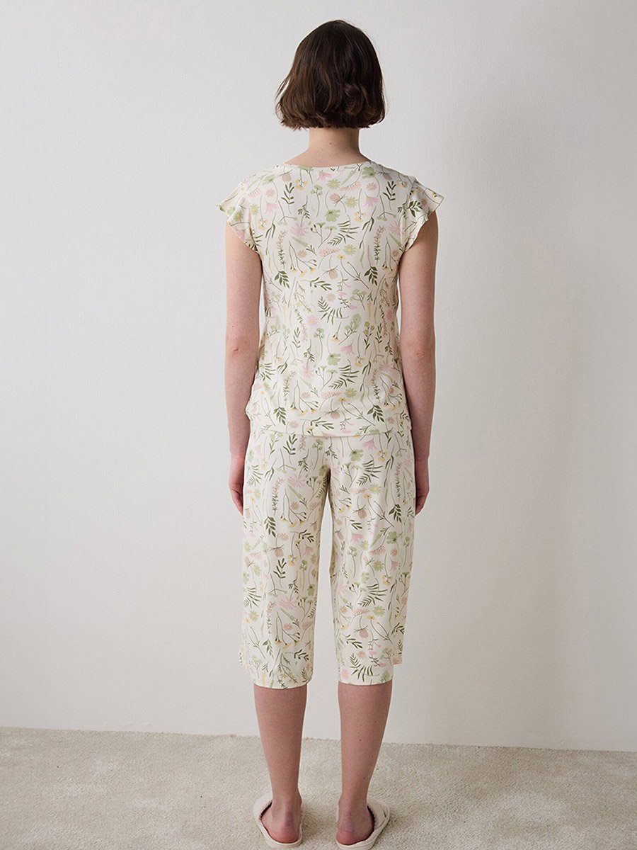 Iris Floral Print T-Shirt and Capri Set