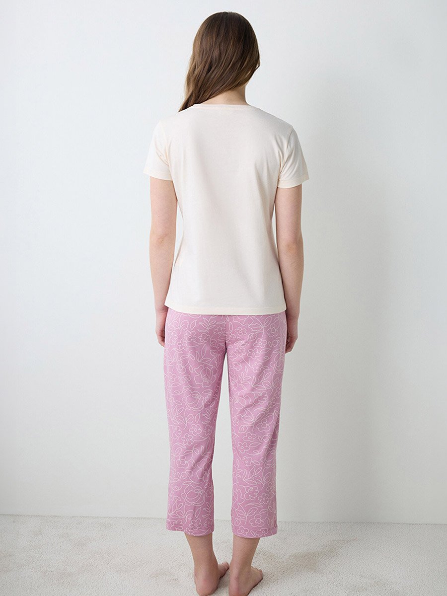 Roses Slogan Print T-Shirt and Capri Set