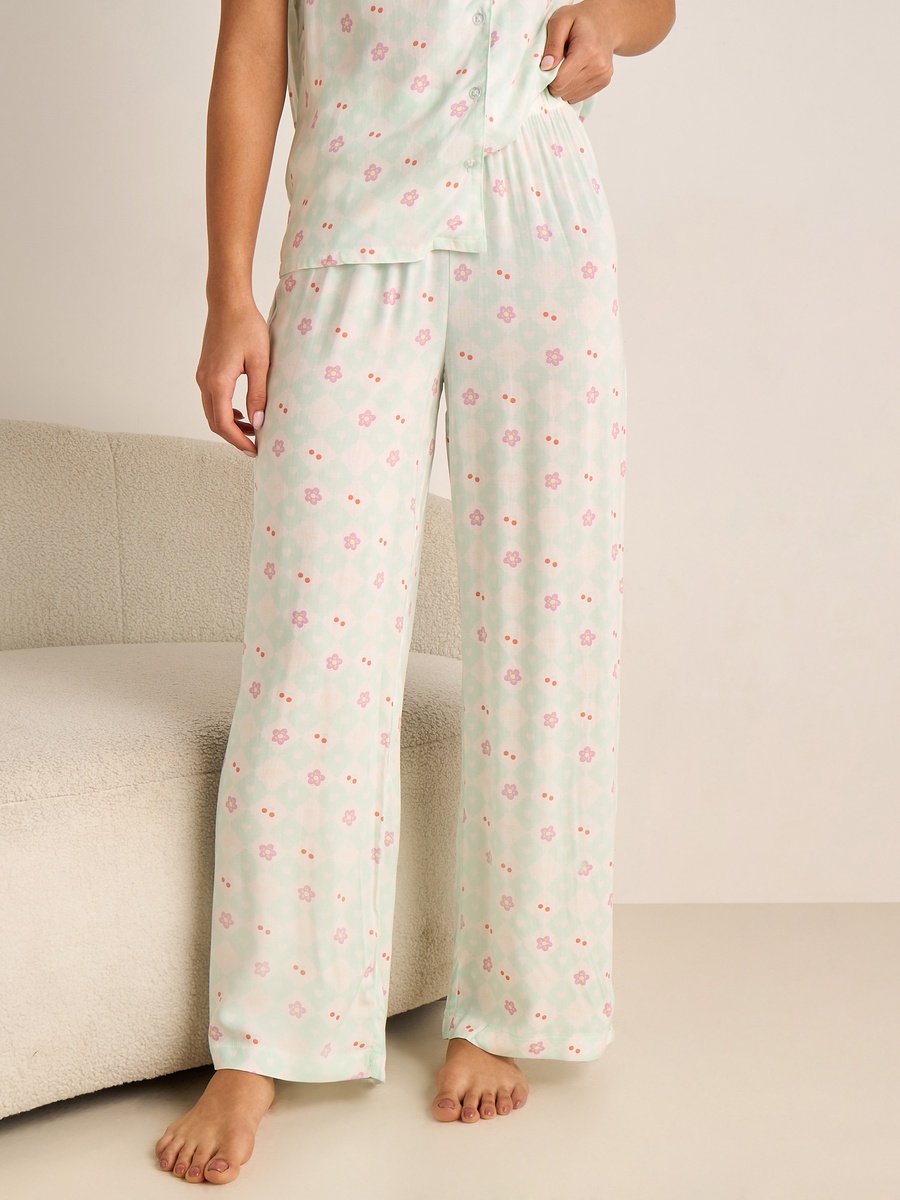Viscose Pyjama Set with Button-Down Shirt and Trousers