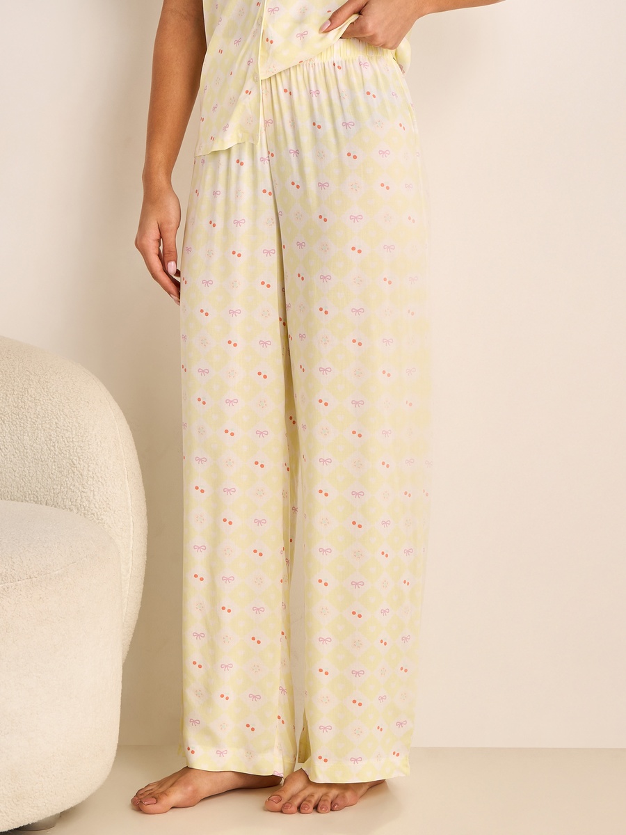 Viscose Pyjama Set with Button-Down Shirt and Trousers