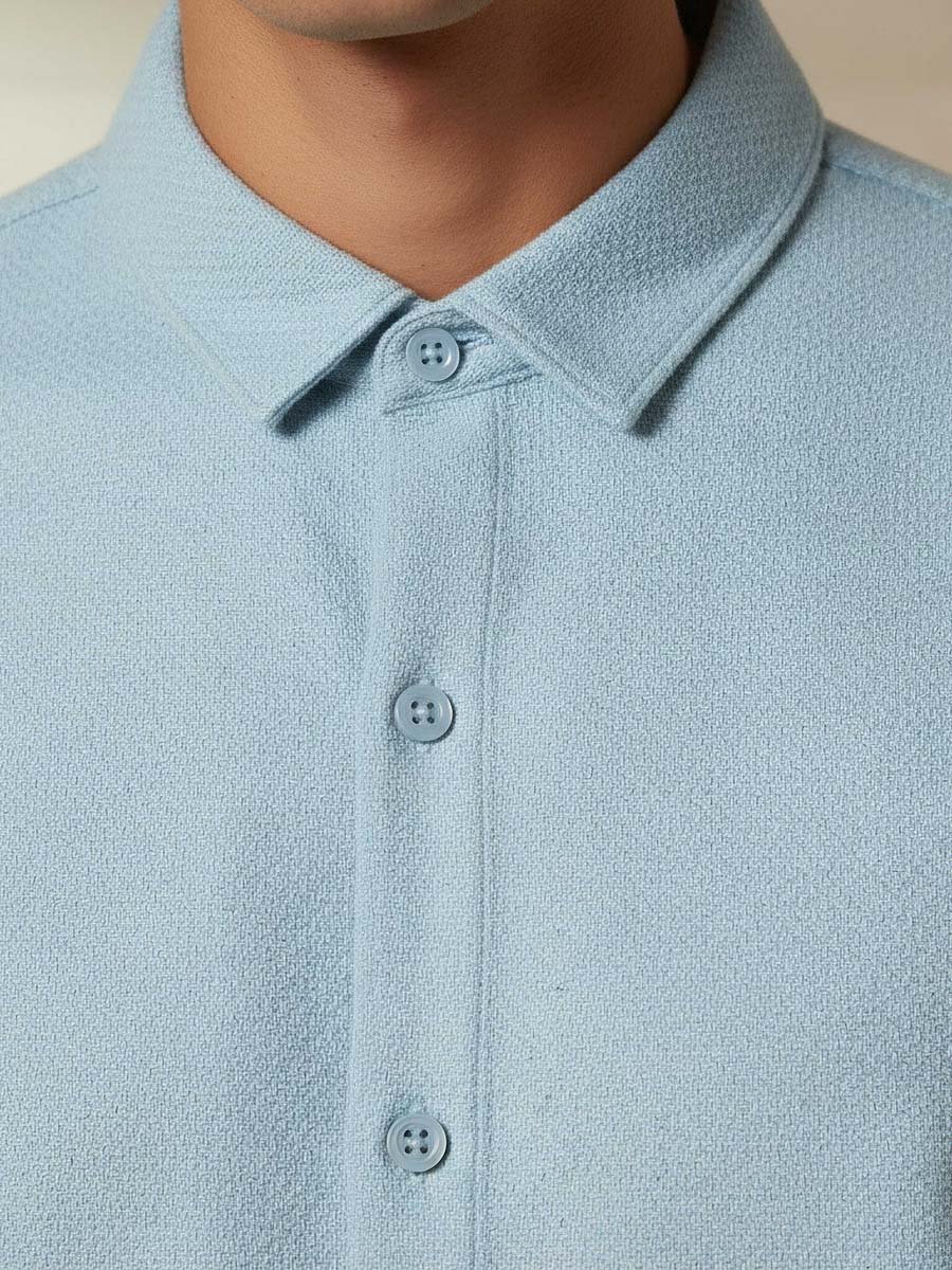 Men Regular Fit Collared Textured Short Sleeves Shirt