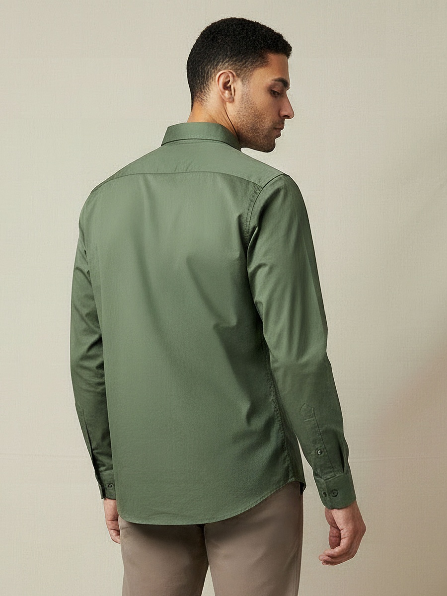 Men Slim Fit Button-Down Collar Long Sleeve Shirt