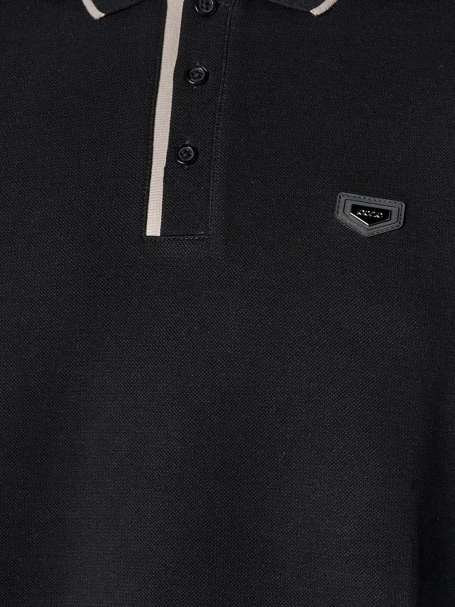 Men Short Sleeve Badge Accent Polo T-Shirt