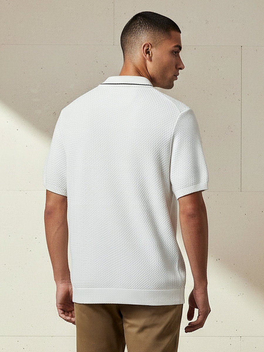 Men Short Sleeves Textured Polo T-Shirt
