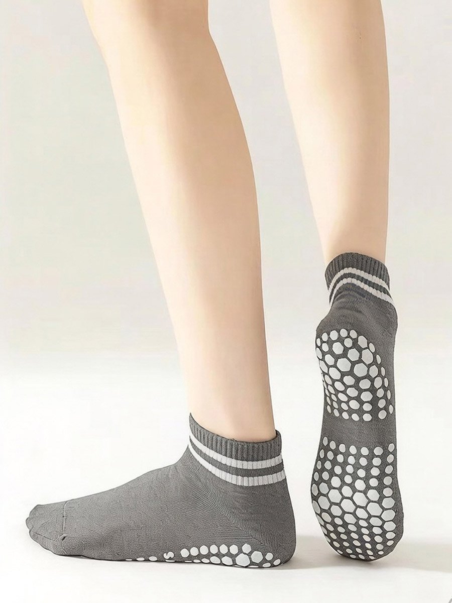 Dual Stripe Ankle Length Silicon Pad Yoga Socks