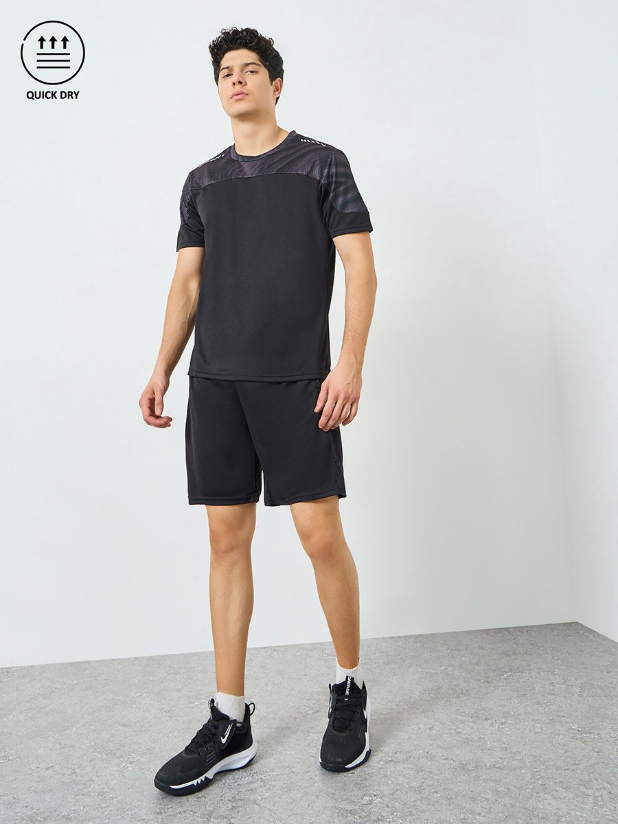 Men short tracksuit