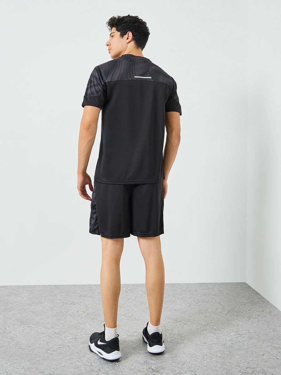 Men short tracksuit