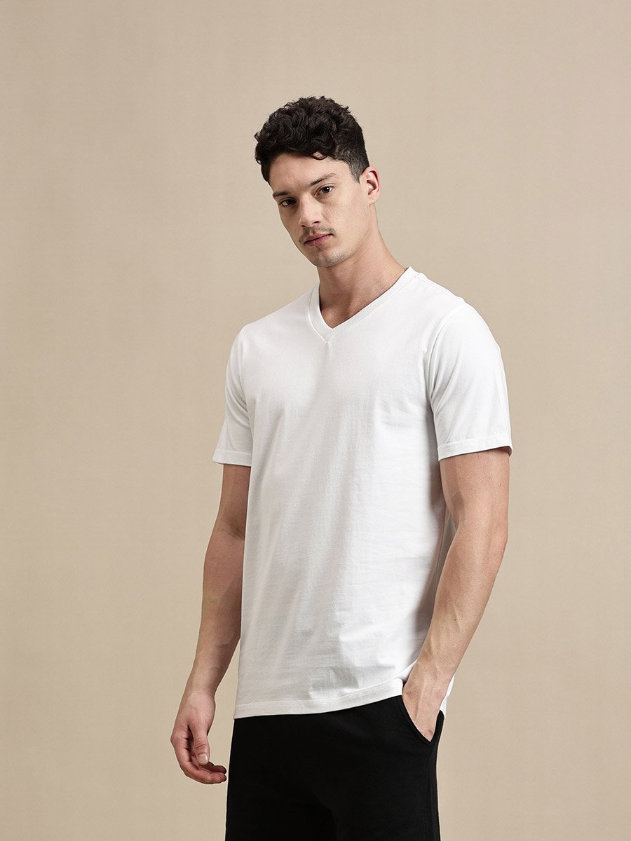 Men White V Neck Slim Fit T-Shirt
