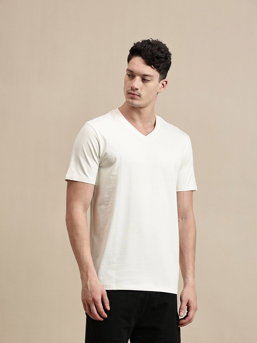 Men Off White V Neck Slim Fit T-Shirt