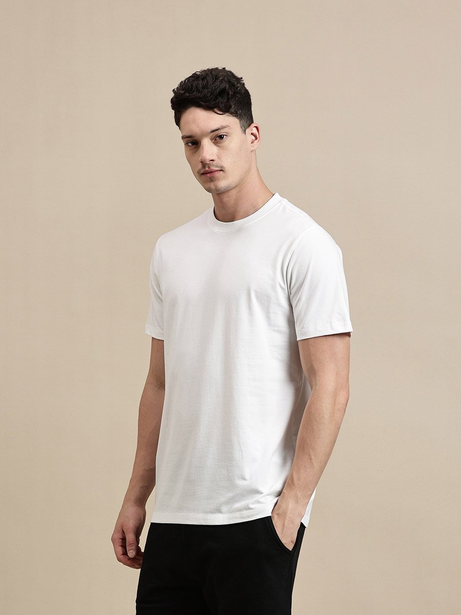 Men White Crew Neck Slim Fit T-Shirt