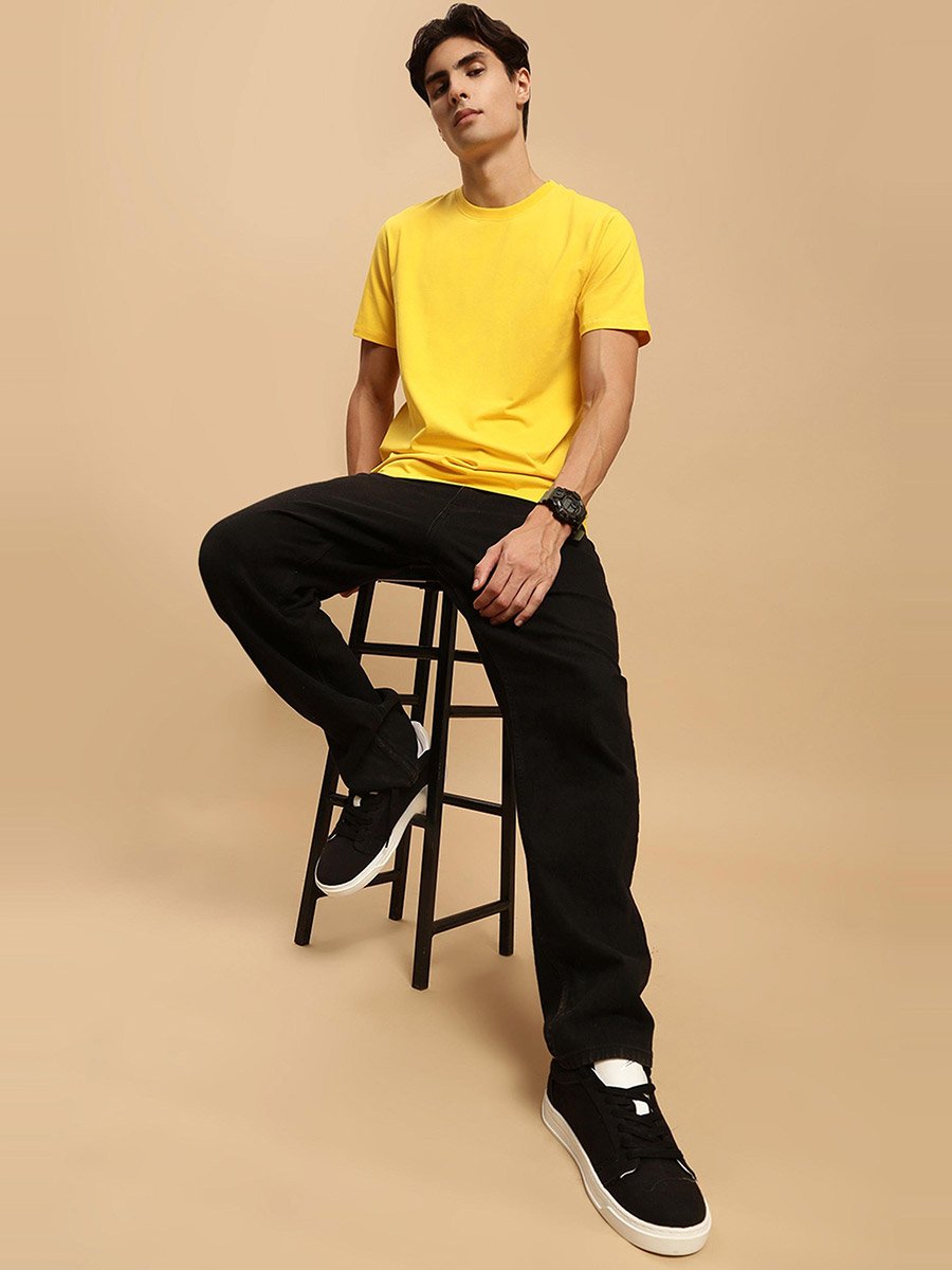 Men Mustard Crew Neck Slim Fit T-Shirt