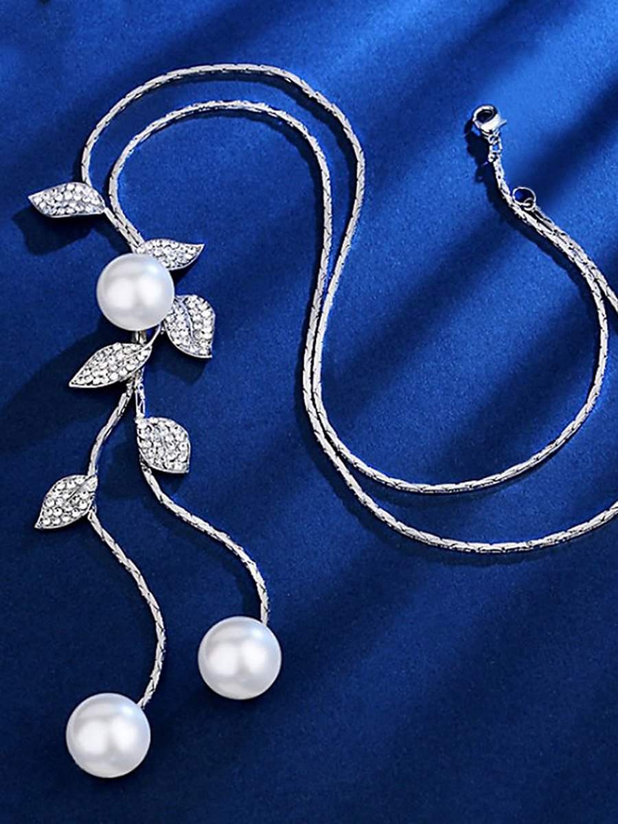 Embellished Leaf Shaped Pendant Long Necklace