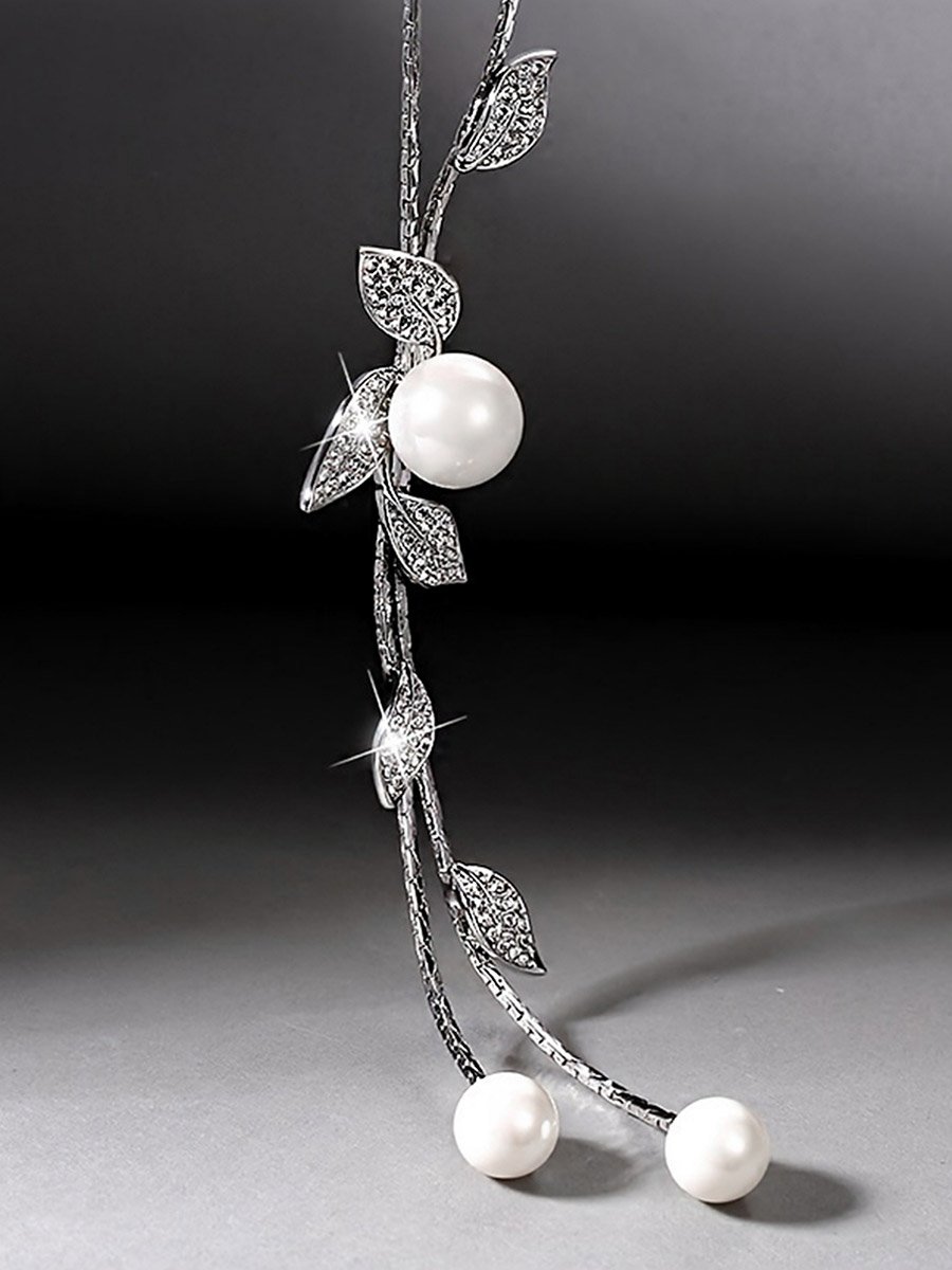 Embellished Leaf Shaped Pendant Long Necklace