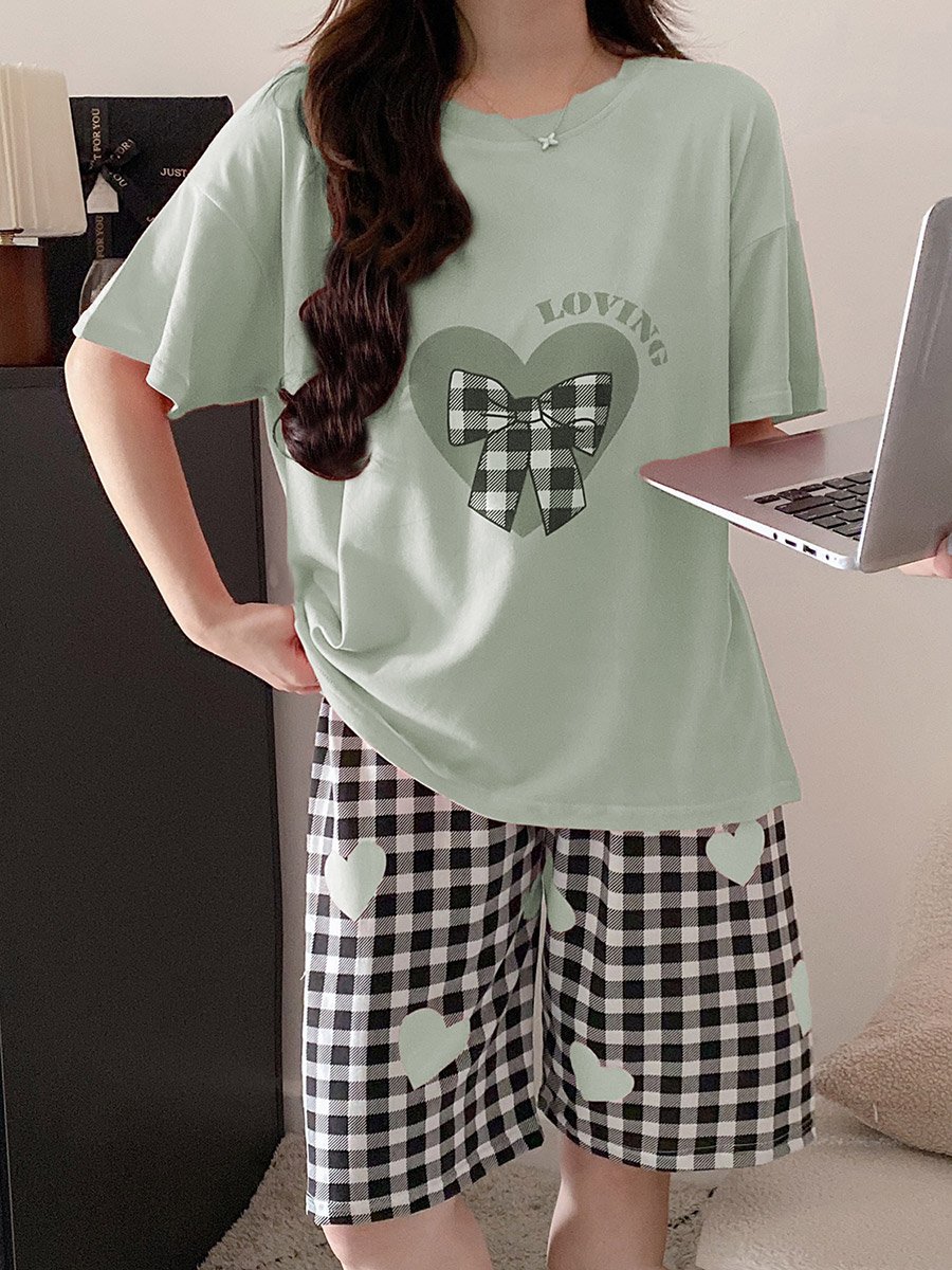 Heart Print Round Neck T-Shirt and Checked Shorts Set
