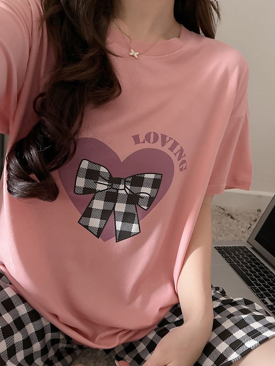 Heart Print Round Neck T-Shirt and Checked Shorts Set