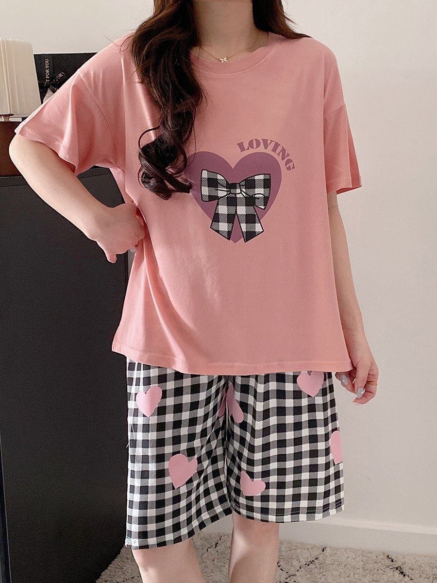 Heart Print Round Neck T-Shirt and Checked Shorts Set