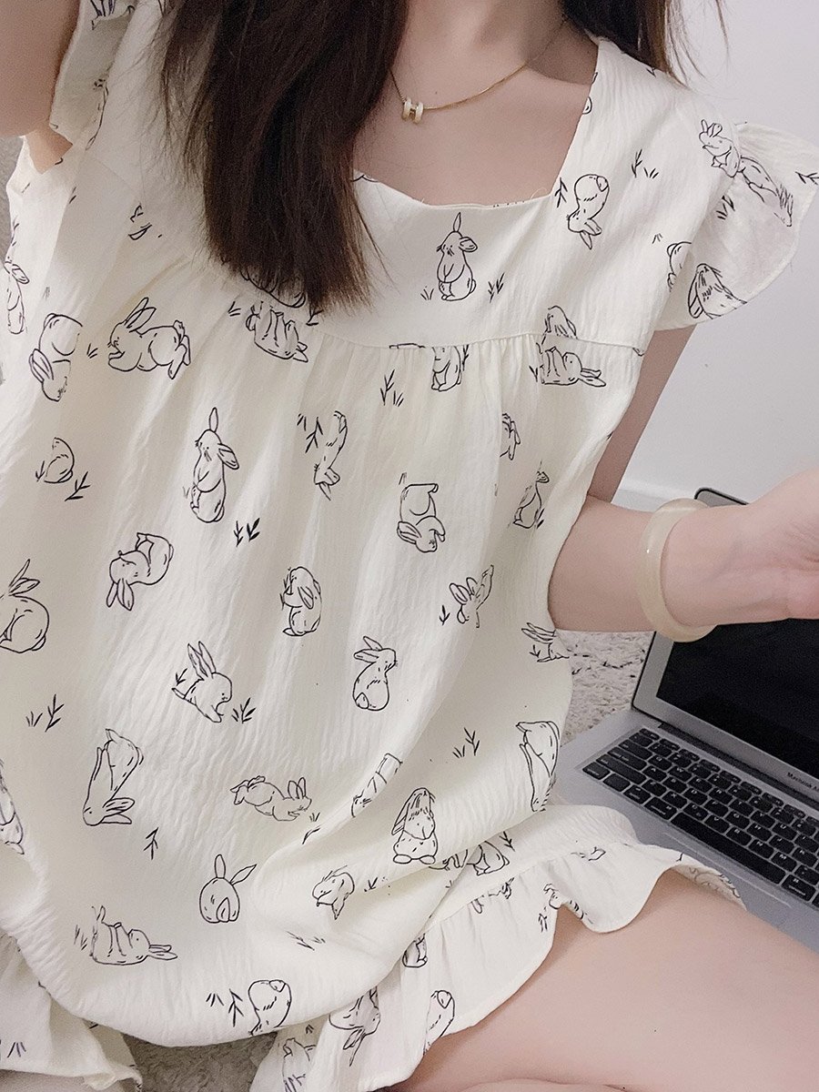 Off White Bunny Print Ruffle Top and Shorts Set