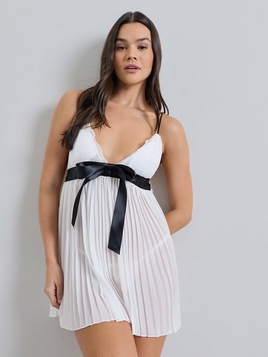 White Pleated Babydoll with Bow Tie Detail and Brief