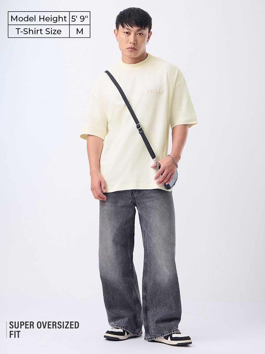 تيشيرت قطن بقصة واسعة