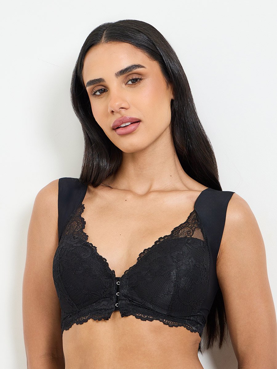 Black Lace Padded Non Wired Regular Bra