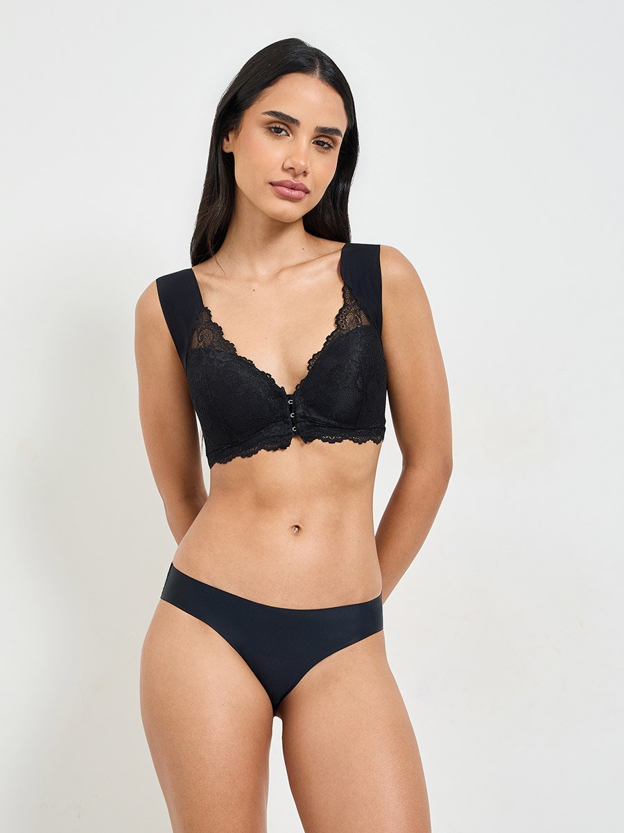 Black Lace Padded Non Wired Regular Bra