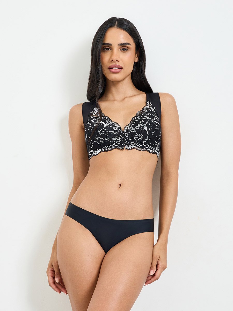 Embroidered Lace Bulk Front Padded Non Wired Regular Bra