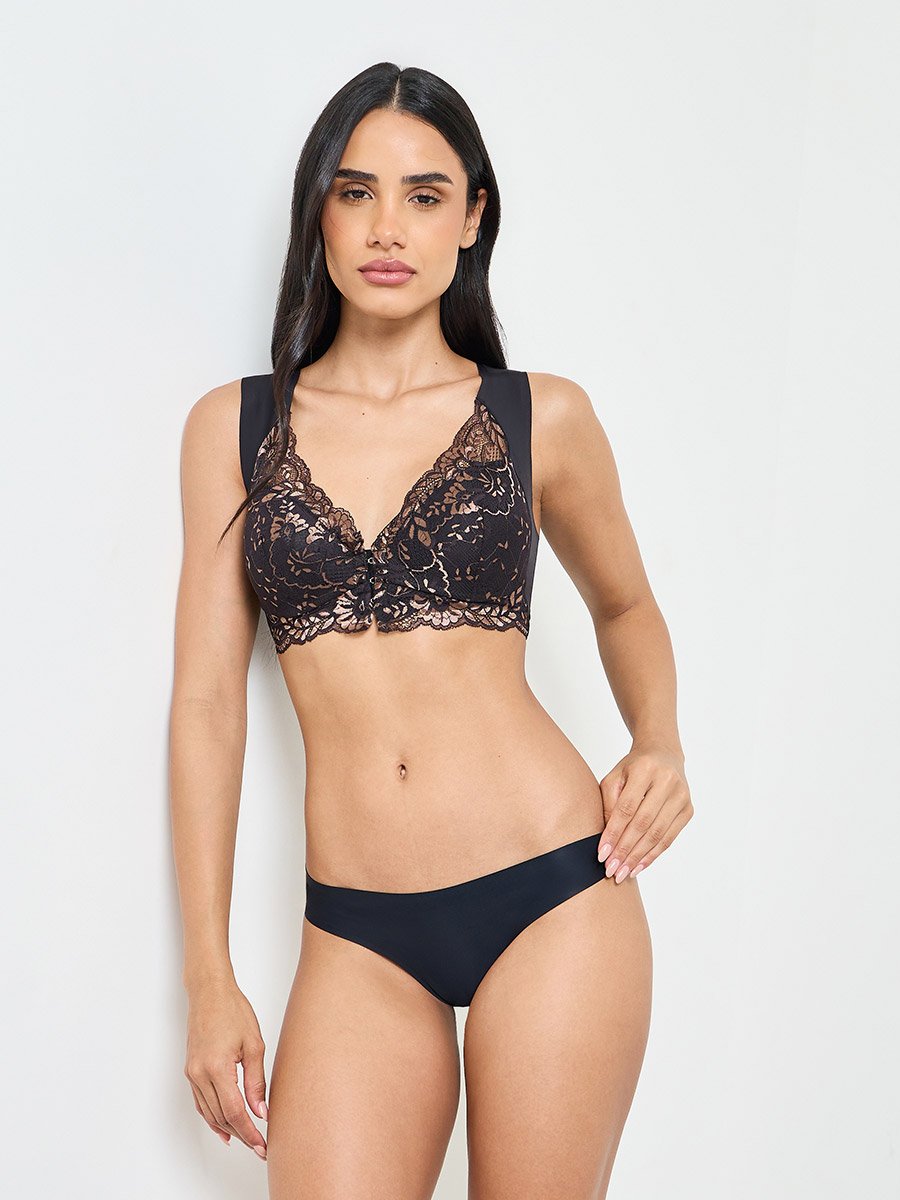 Embroidered Lace Bulk Front Padded Non Wired Regular Bra