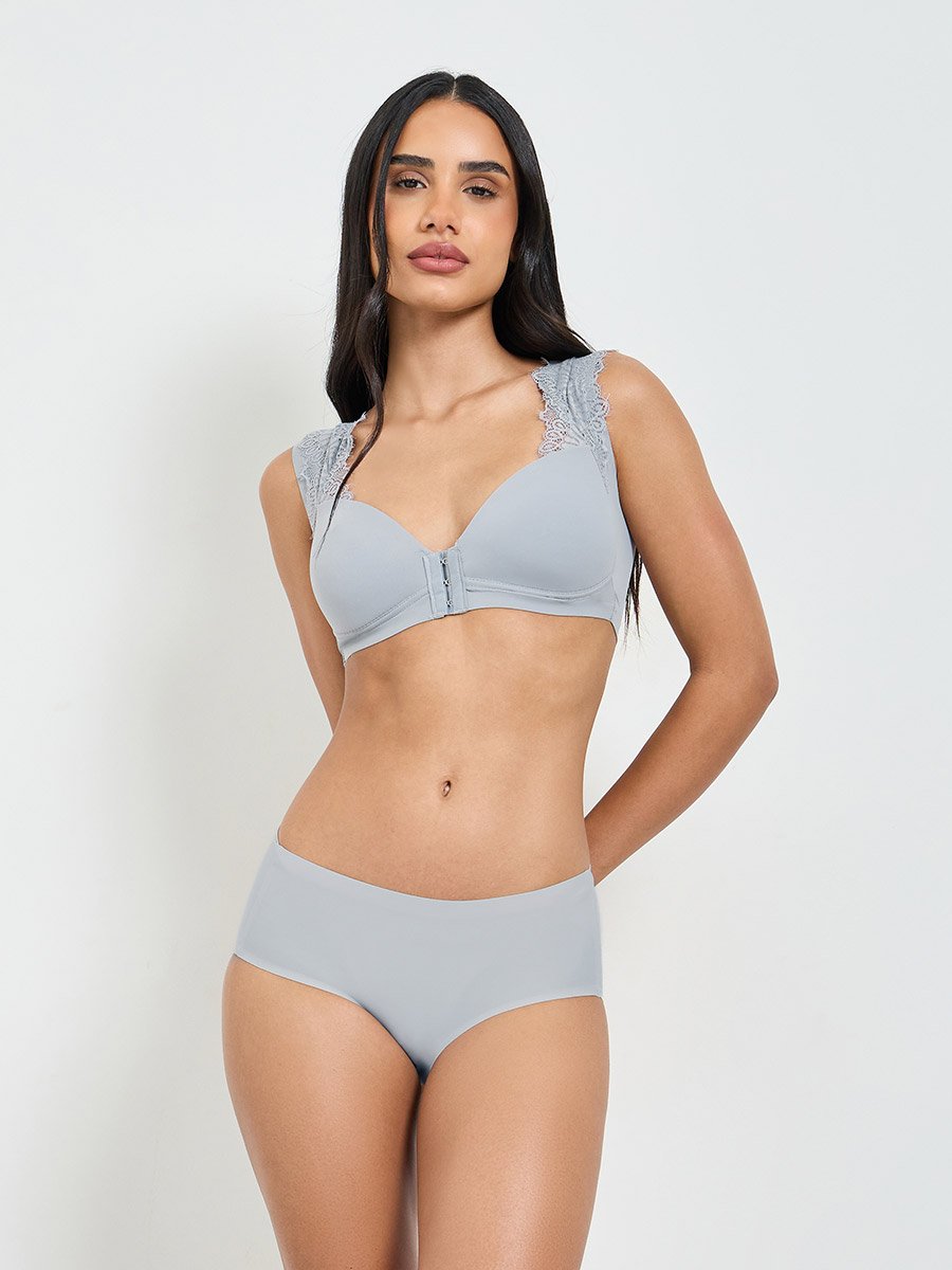 Solid Lace Patchwork Padded Non Wired Bulk Front Regular Bra