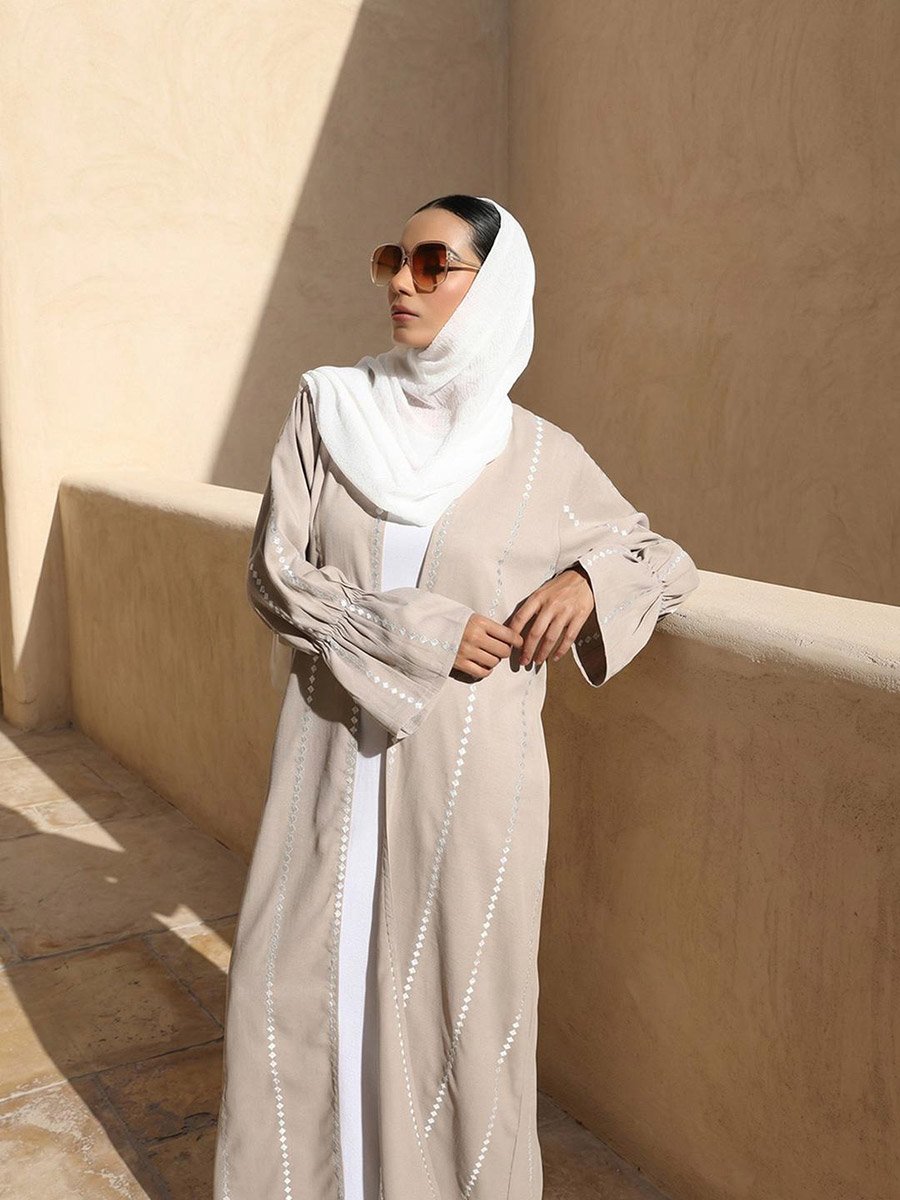 Beige Crinkled Cotton Relaxed Abaya with Hijab
