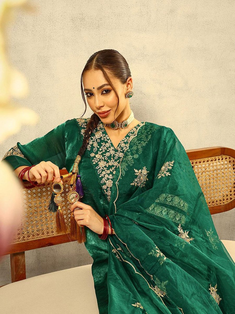3-Piece Zari Embroidered Festive Kurta, Trouser and Embellished Organza Dupatta Set