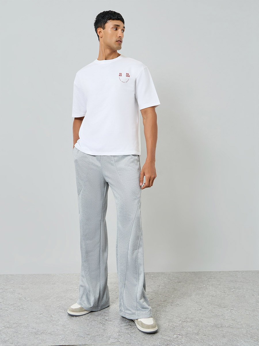 Men White Graphic Print Crew Neck T-Shirt