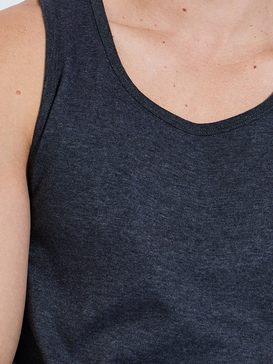Charcoal Solid Round Neck Ribbed Vest