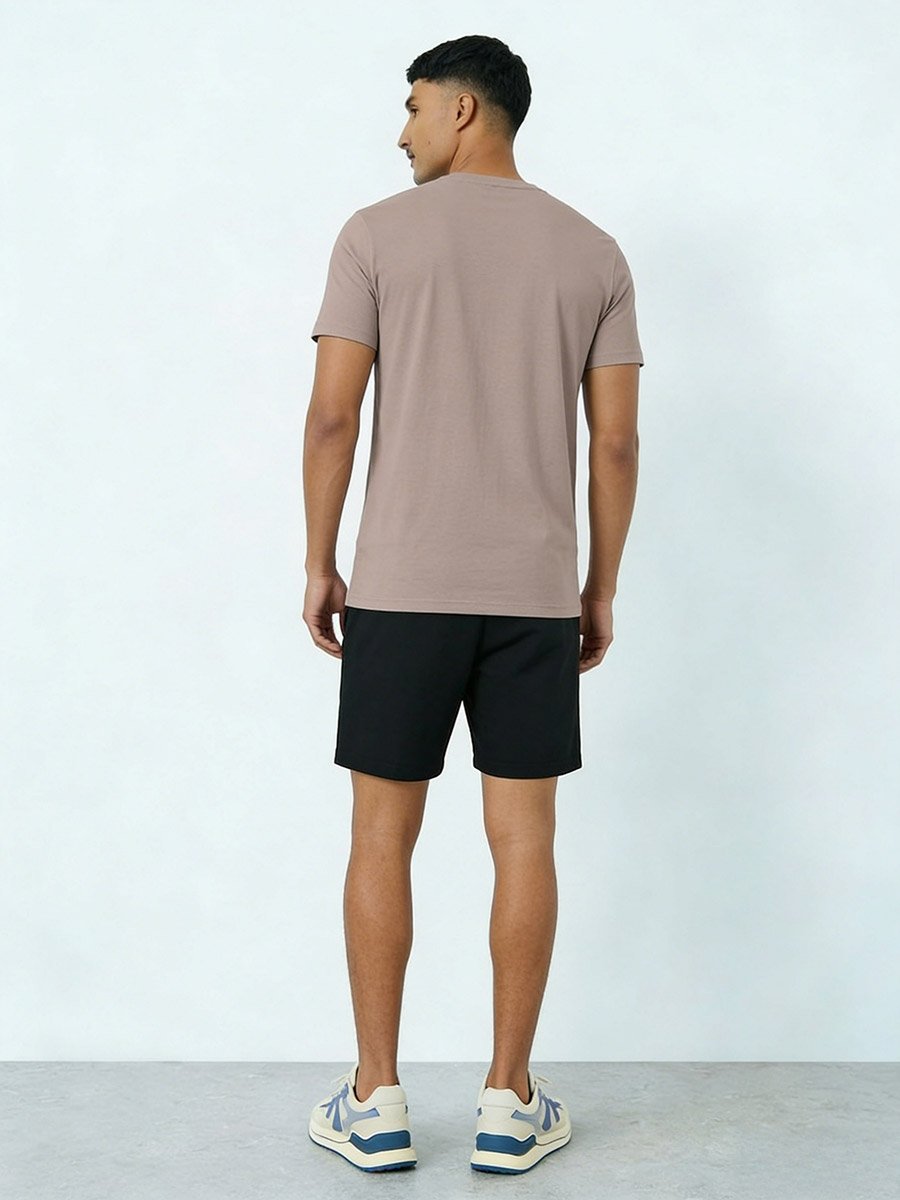 Men Letter Print Round Neck T-Shirt and Shorts Co-Ords