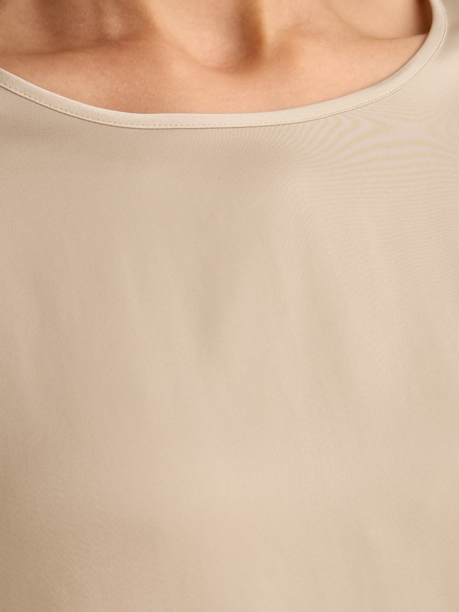 Extended Sleeves Top