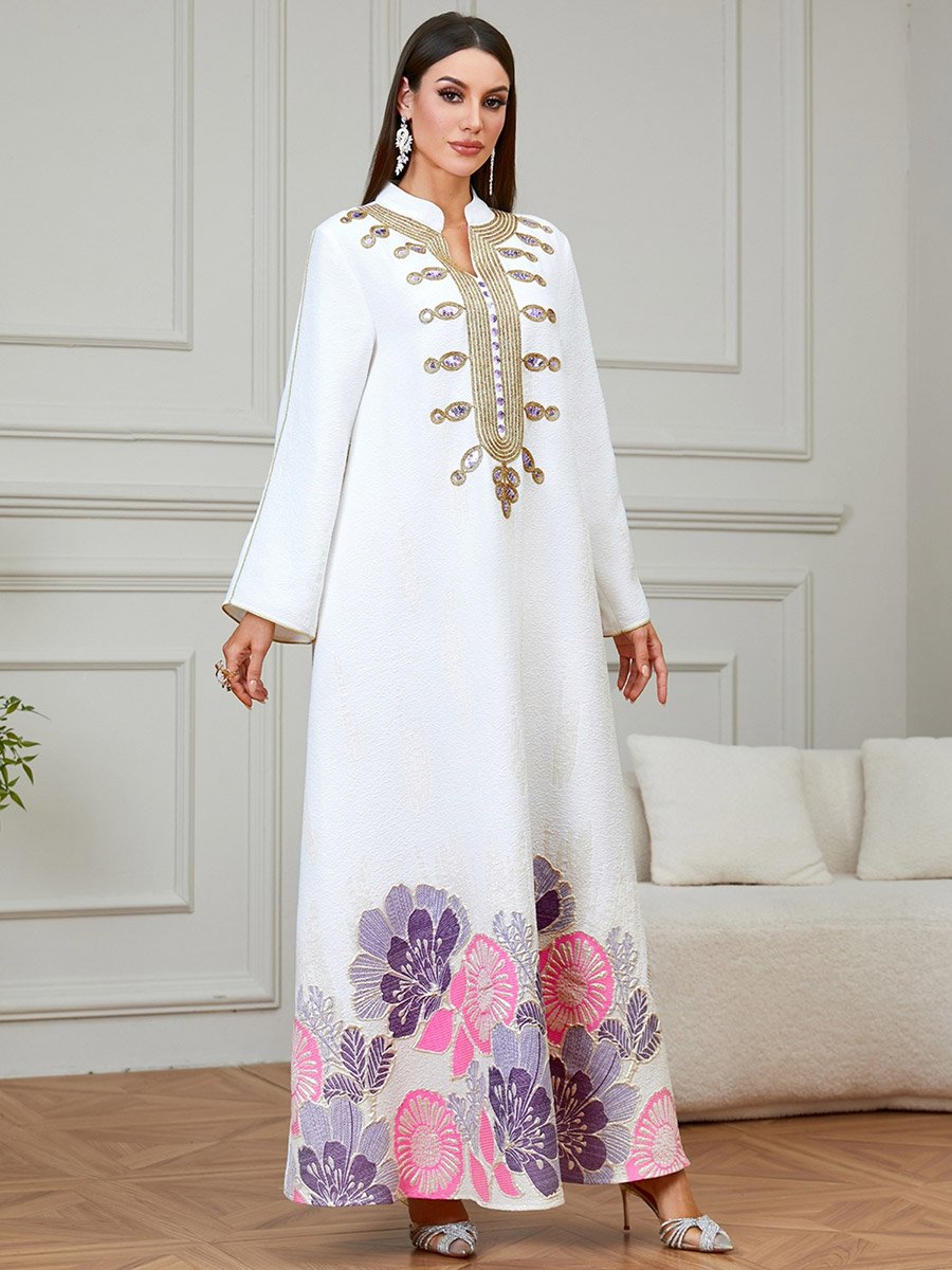 White Textured Floral Embroidered A-Line Jalabiya